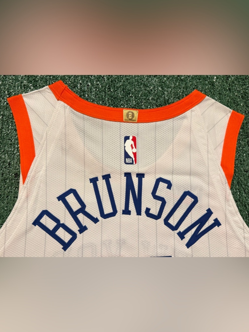 Authentic Jalen Brunson New York Knicks White City Edition Jersey Size 44/M - Picture 14 of 16